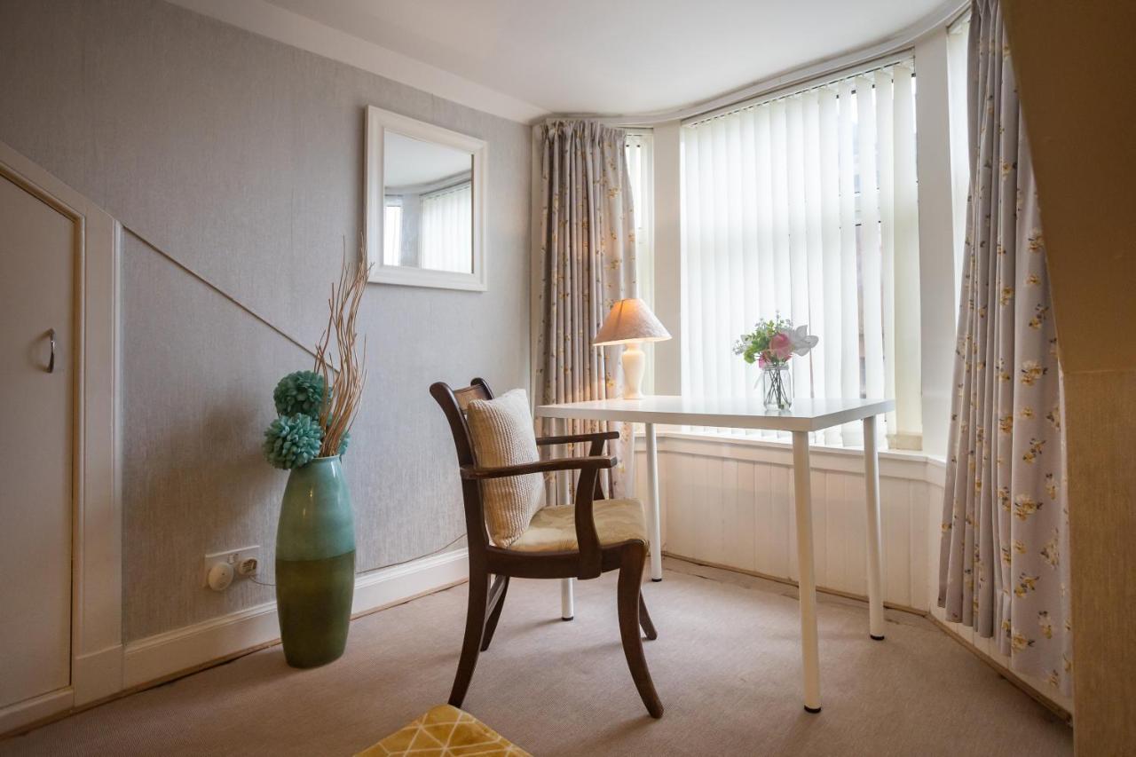 Sandgate 2-Bed Apartment In Ayr Central Location Buitenkant foto